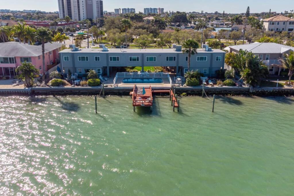 102-Tiny Treasure-Waterfront With Heated Pool Διαμέρισμα St. Pete Beach Εξωτερικό φωτογραφία