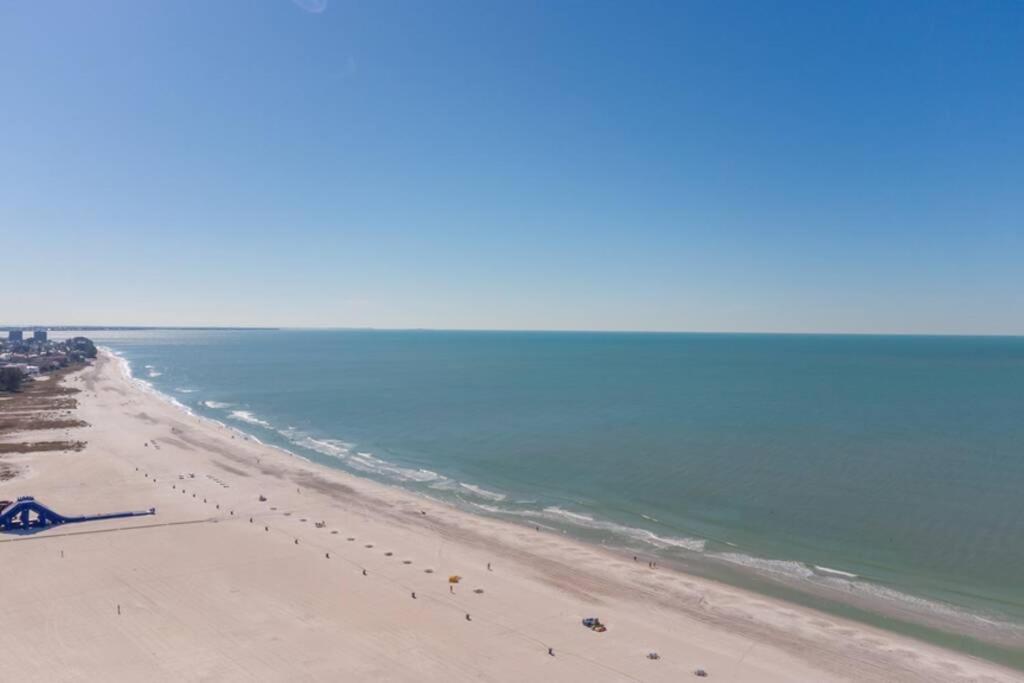 102-Tiny Treasure-Waterfront With Heated Pool Διαμέρισμα St. Pete Beach Εξωτερικό φωτογραφία